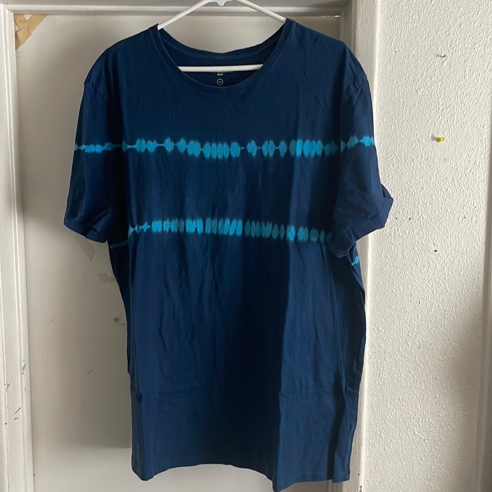 blue shirt